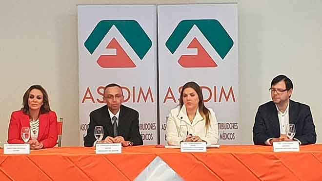 Cristina Murgueitio, Oswaldo Rodrguez, Alejandra Vicua, Juan Carlos Galarza.