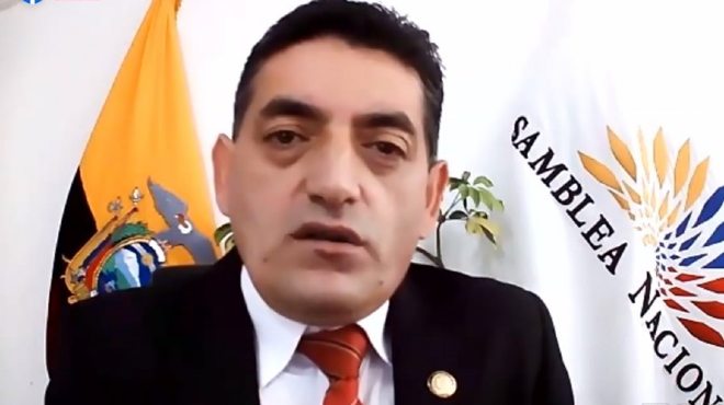 ngel Sinmaleza, presidente de la Subcomisin de Salud.