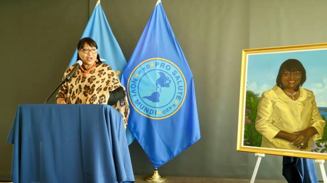 Carissa Etienne, directora saliente de la OPS.