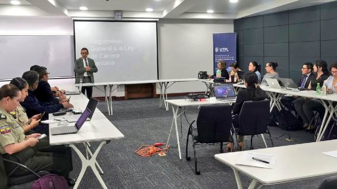 Taller de los miembros de la Comisin Nacional de Recursos Humanos (Conarhus).