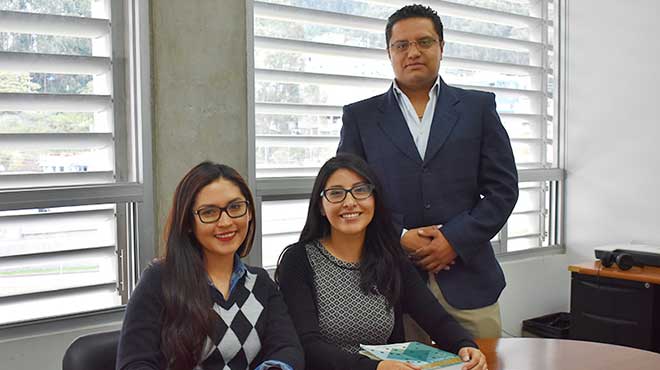 Solange Nez, Estefana Ochoa y Daniel Simancas, investigadores de la UTE.