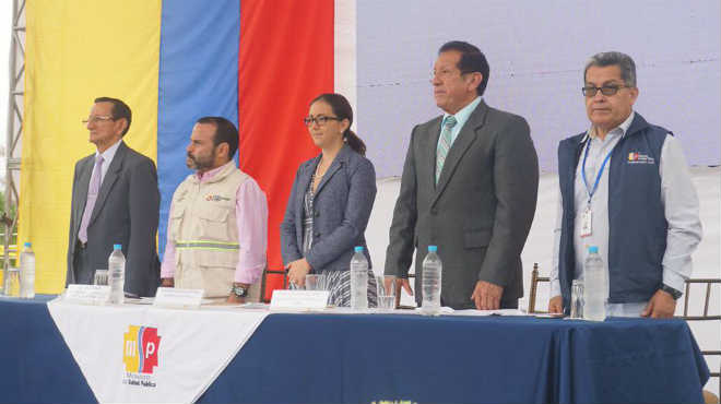 Autoridades nacionales, provinciales y locales inauguran el centro de Salud.