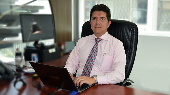 Oswaldo Almeida, director general de Editorial Ocano de Ecuador.