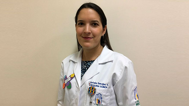 Estefana Gonzlez, psicloga de la Clnica de Autismo del Hospital Jos Carrasco Arteaga.