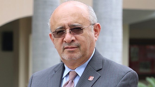 Fernando Espinoza Fuentes, director general del Centro de Investigaciones de la UEES.
