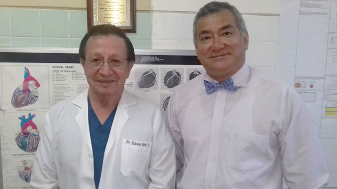 Eduardo Abril Ojeda y Freddy Pow Chon Long del Hospital Luis Vernaza. 