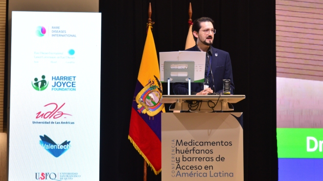 Luis Merlo, decano de la Facultad de Medicina de la UDLA.