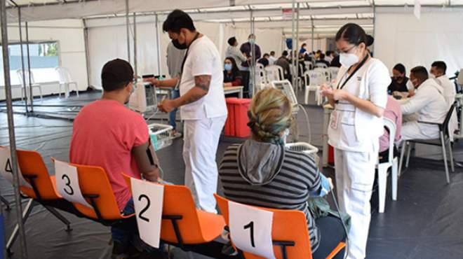 Atiende a cerca de 270 pacientes con sintomatologa respiratoria por da. 