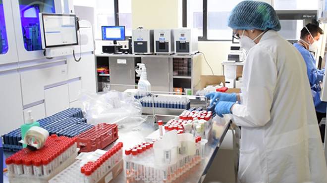 Cuenta con una Unidad de Diagn�stico de Enfermedades Infecciosas.