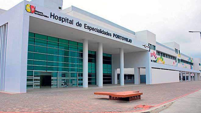 En su primera fase de apertura la consulta externa empez� a brindar atenci�n en 22 especialidades cl�nicas.