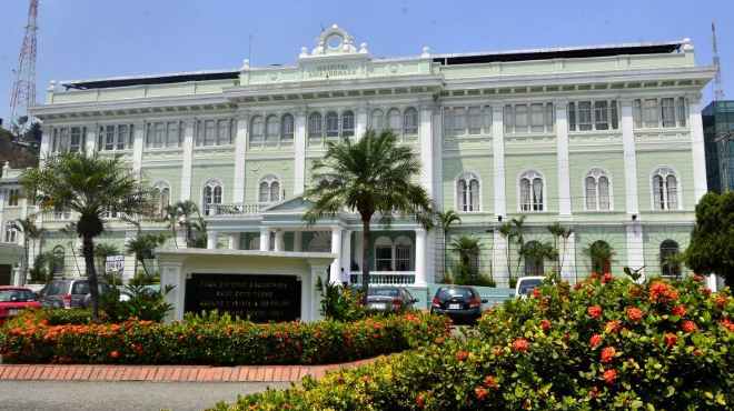 Hospital Luis Vernaza.