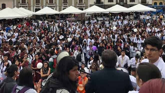 Se han autoconvocado en asambleas estudiantiles permanentes.