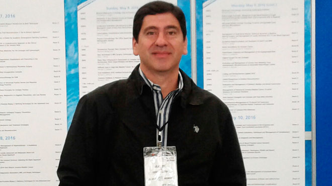 Jaime Abad, presidente nacional de la Sociedad Ecuatoriana de Urologa