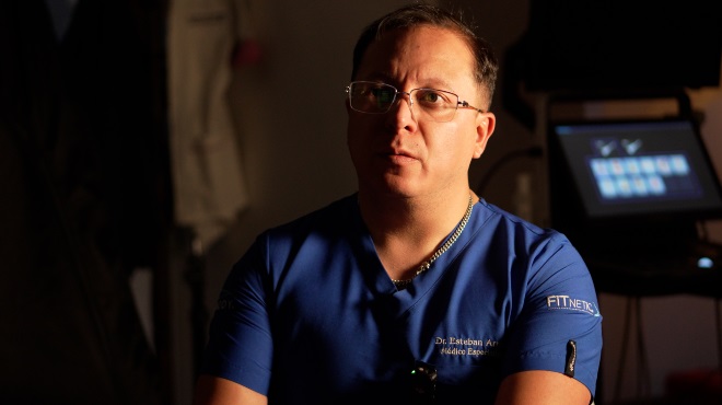 Dr. Esteban Andrs Arroyo Mena, mdico especialista en medicina del deporte y en manejo clnico de la obesidad.