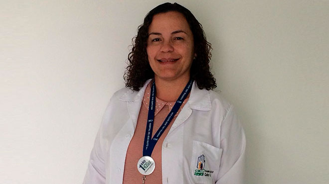 Mara Alejandra Garca, pediatra ? infectlogo del HQSUR.