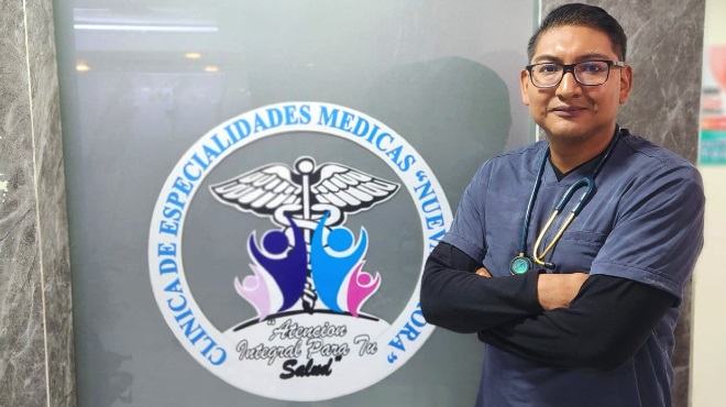 Dr. Marcos Marcalla, gerente general de la Clínica de Especialidades Médicas Nueva Aurora.