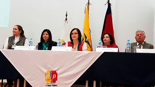 Luisa Salzman, Consuelo Santamara, Margarita Guevara, Patricia Mena y Guido Borja.