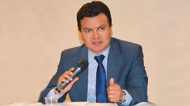 Milton Chango, presidente de la Sociedad Ecuatoriana de Anestesiologa.
