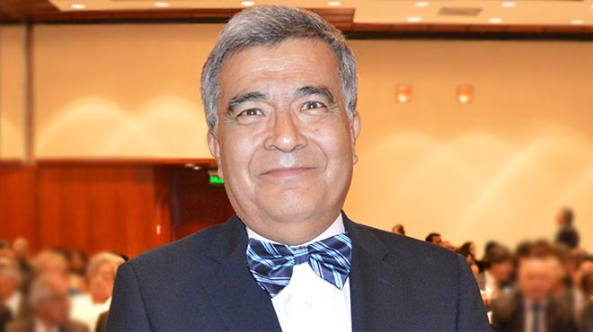Vctor Manuel Pacheco, presidente de la Comisin Nacional de Biotica