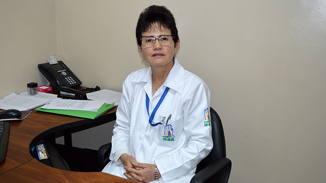 Paola Velastegui, jefe de la Unidad Tcnica de Anatoma Patolgica del HCAM.