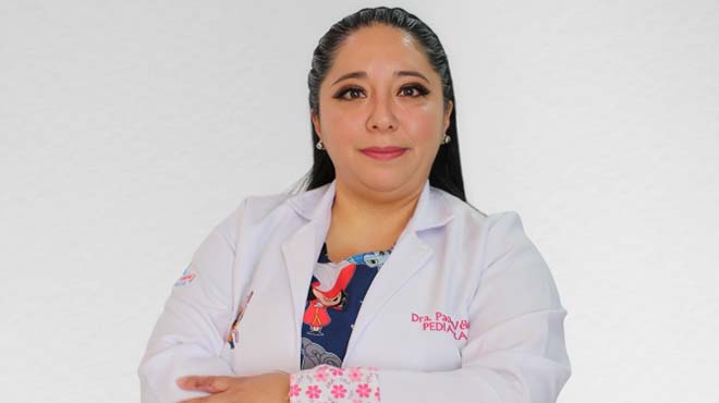 Paola Vélez, pediatra Hospital Homero Castanier Crespo de Azogues