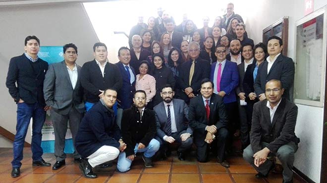 Profesionales de salud que asistieron al evento Primera Actualizacin Nacional de la Gua de Manejo de Pie Diabtico.