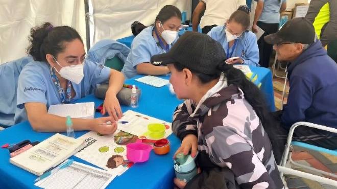 Se realizan tamizajes gratuitos para detectar factores de riesgo.
