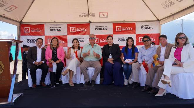 Anuncio formal de la nueva obra.