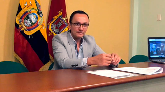 Santiago Ziga, presidente de la Sociedad Ecuatoriana de Mdicos Posgradistas.