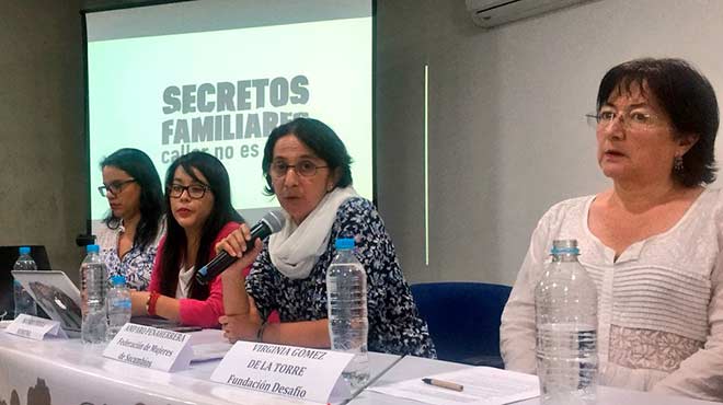 Fernanda Porras, Maira Tirira, Amparo Peaherrera y Virginia Gmez de la Torre, representantes de organizaciones de la sociedad civil.