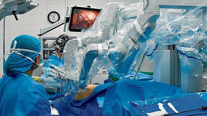 Se emple� el robot Da Vinci.