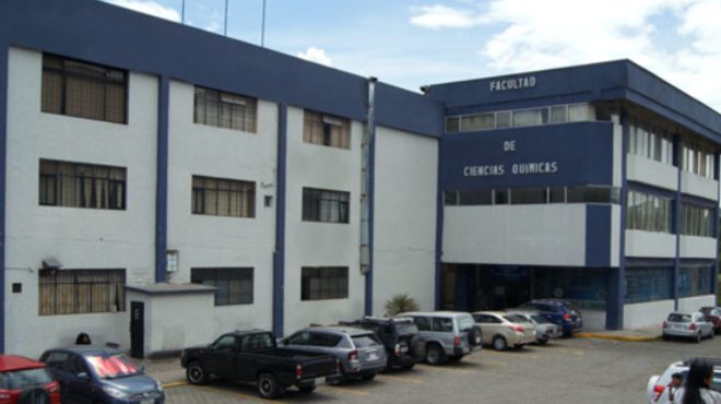 Facultad de Ciencias Qu�micas de la UCE.