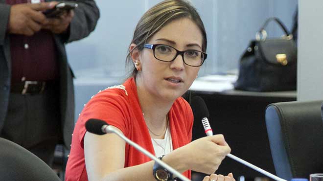 Vernica Espinosa, exministra de Salud.