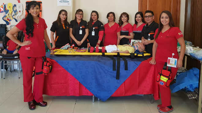 Equipo de reanimacin avanzada peditrica del Hospital Baca Ortiz. 