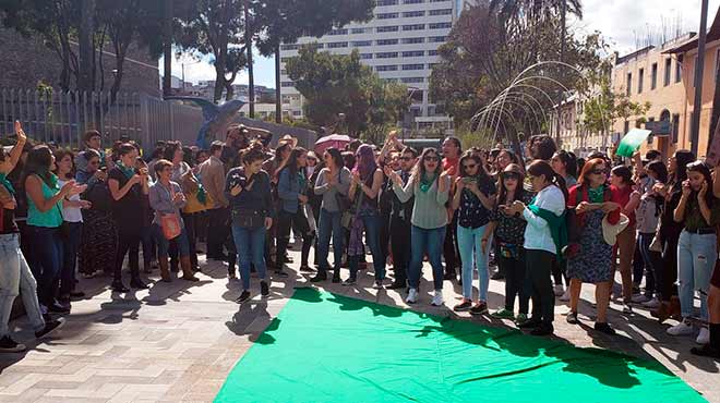 Los colectivos han aclarado varios artculos del COS.