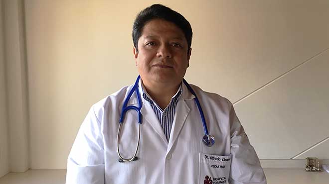 Alfredo Vsquez, pediatra.