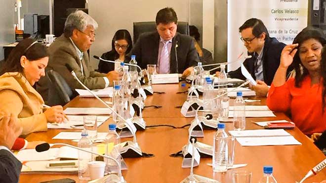 Comisi�n del derecho a la Salud de la Asamblea.