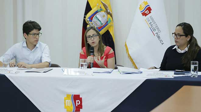 Carlos Durn, Vernica Espinosa, Inti Quevedo.