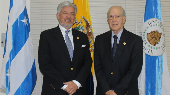 Juan Xavier Cordovez Ortega y Ernesto Noboa Bejarano.