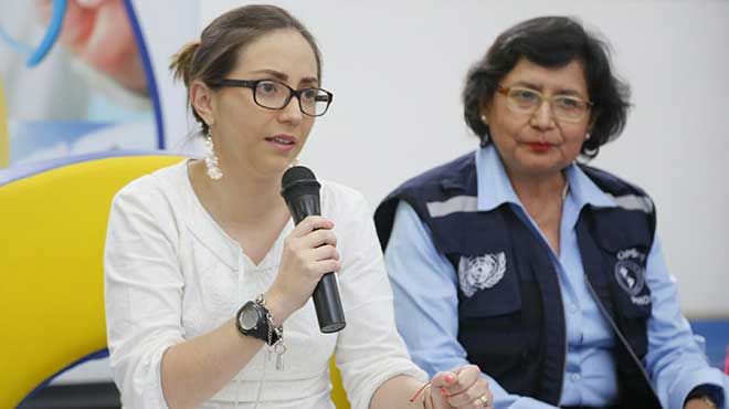 Vernica Espinosa y Gina Tambini.