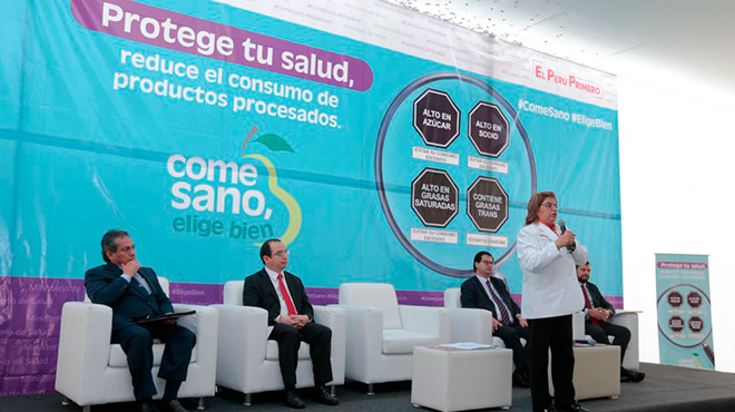 Zulema Toms, ministra de Salud de Per.