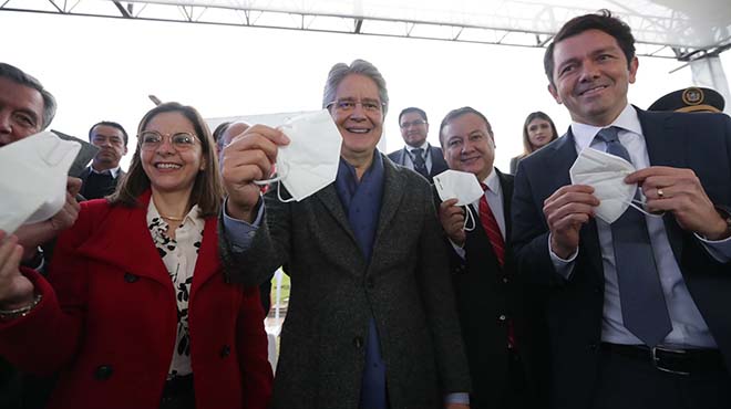 Ximena Garzn, ministra de Salud; Guillermo Lasso, presidente, y Francisco Jimnez, ministro de Gobierno.