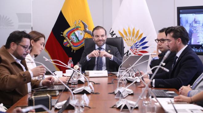 Asambleístas de la Comisión de Salud. Asambleístas de la Comisión de Salud.