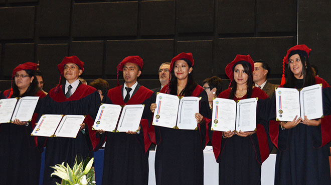 Egresados de  la Facultad de Ciencias Mdicas de la Universidad Central.