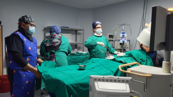 El infarto agudo de miocardio es la patologa ms frecuente en Hemodinamia del Vicente Corral Moscoso 