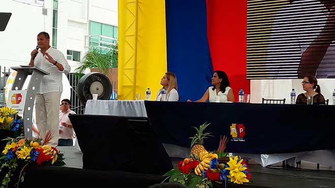 Presidente Rafael Correa en la apertura del Hospital del Guasmo.