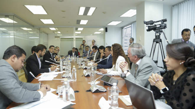 La Comisin del Derecho a la Salud ha recibido al titular de la SECOB.