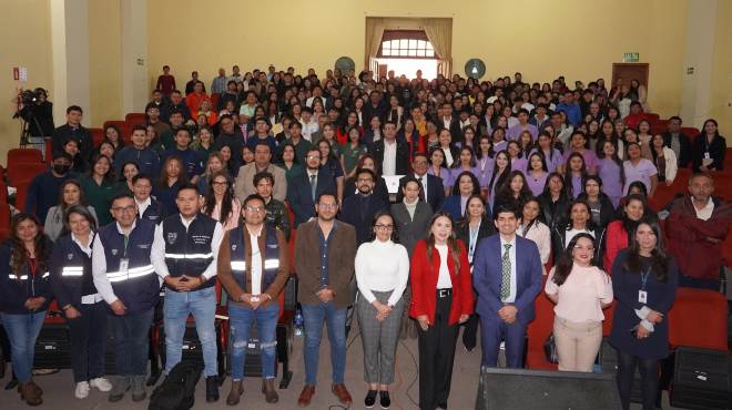 Asistentes del Conversatorio Inocuidad de los alimentos: la ciencia en accin.