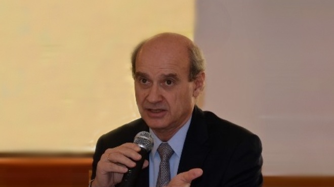 Jos Luis Caadas, director mdico de Roche Ecuador.