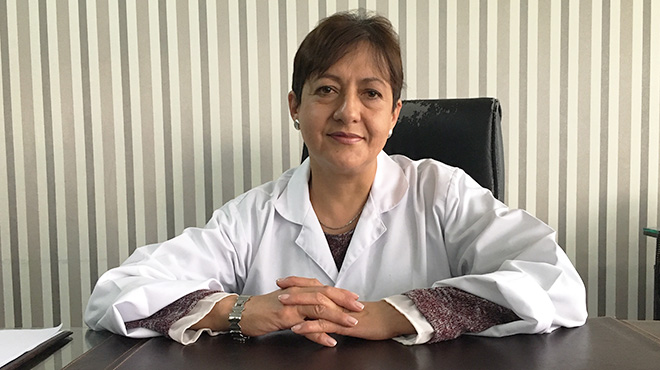 Mar�a Leiva, hemat�loga.